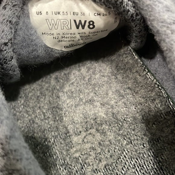 Allbirds Gray Wool Sneakers 8 - Picture 5 of 7